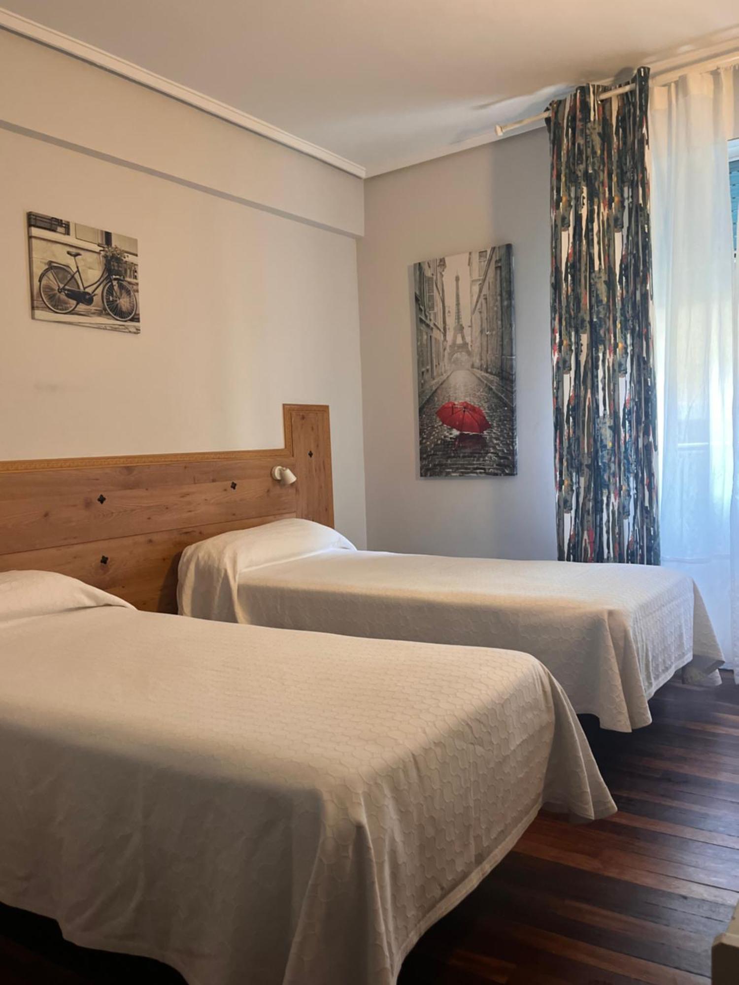 Hotel Bolina Guernica y Luno Dış mekan fotoğraf